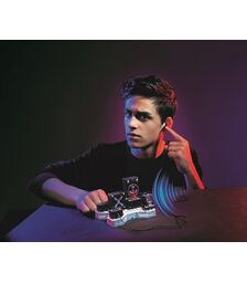 SPY X DIY LISTENER 10748