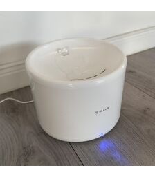 Tellur Smart WiFi Pet Water Dispenser 2L Έξυπνη τηλεχειριζόμενη WiFi Ποτίστρα/Συντριβάνι 2 λίτρων Γάτας/Σκύλου σε χρώμα λευκό
