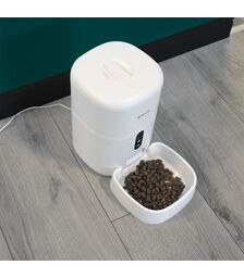 Tellur Smart WiFi Pet Feeder 4L & UltraHD Camera Έξυπνη τηλεχειριζόμενη WiFi Ποτίστρα/ταΐστρα 4 λίτρων Γάτας/Σκύλου με ενσωματωμένη κάμερα σε χρώμα λευκό