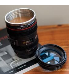 The Source - Camera Lens Mug with Lid Φακός Φωτογραφικής Μηχανής Κούπα Μεταλλική με Καπάκι Μαύρη 300ml