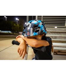 Razor Παιδικό Ηλεκτρικό Πατίνι Color Rave με μέγιστη ταχύτητα 12 km/h κατάλληλο για παιδιά 8 ετών και άνω σε χρώμα Silver