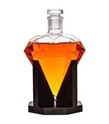 Diamond Decanter - Πολυτελής Καράφα με Διαχρονική Αίσθηση Κομψότητας