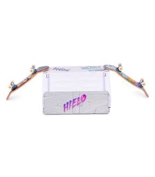 Tech Deck (VS) Versus Series Sk8shop, 2 Μινιατούρες Τροχοσανίδες - 1 Εμπόδιο/Ράμπα