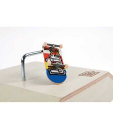 Tech Deck performance series, shred πυραμίδα σειρά με μεταλλικό rail και blind μίνι τροχοσανίδα