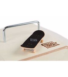 Tech Deck performance series, shred πυραμίδα σειρά με μεταλλικό rail και blind μίνι τροχοσανίδα