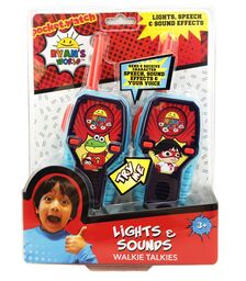 eKids Ryan's World Walkie Talkies για παιδιά & ενήλικες με ενσωματωμένο μεγάφωνο και εμβέλεια 150 μέτρων (RW-212) (Μπλε/Κόκκινο/Θαλασσί)