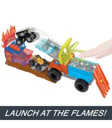 Mattel Hot Wheels: Monster Trucks Arena Smashers Color Shifters - 5-Alarm Rescue (HPN73)