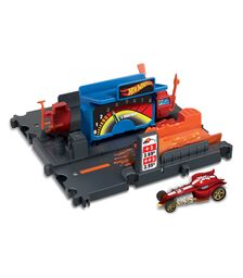 Mattel Hot Wheels City - Fuel Station Shift Track Set (HKX45)