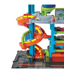 Mattel Hot Wheels City: Mega Tower Car Wash Color Shifters Playset (HDP05)