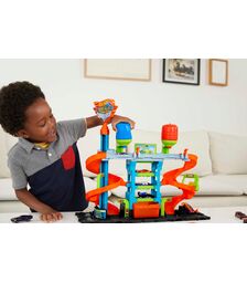Mattel Hot Wheels City: Mega Tower Car Wash Color Shifters Playset (HDP05)