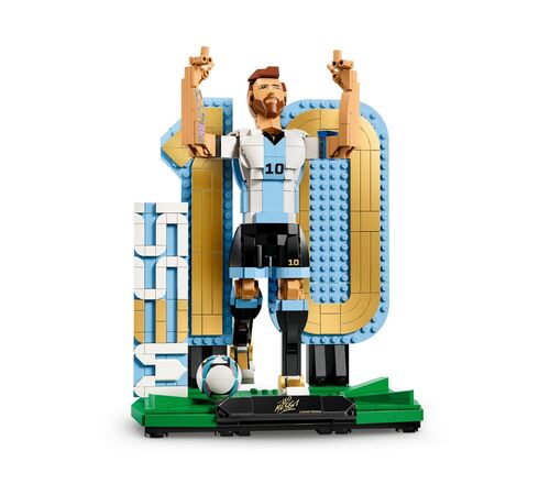LEGO Football Legend: Lionel Messi – Soccer Legend (43015)