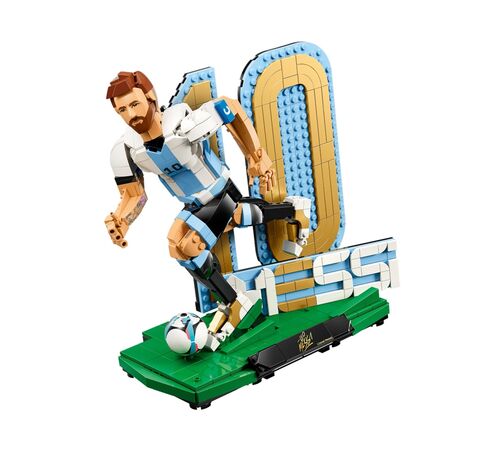 LEGO Football Legend: Lionel Messi – Soccer Legend (43015)