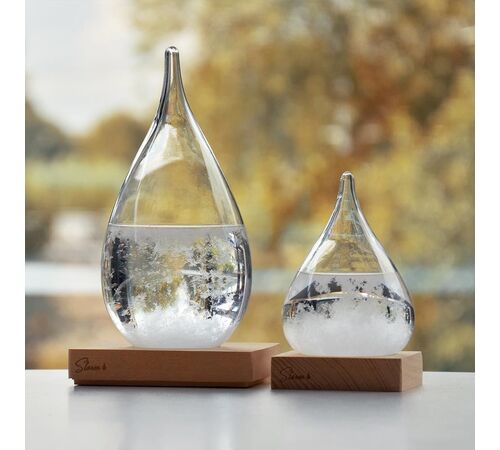 Storm Glass Drop Large – Μεγάλο Διακοσμητικό Βαρόμετρο σε Σχήμα Σταγόνας με Ξύλινη Βάση (22 cm)