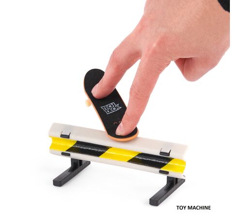 Tech Deck pack V 2 fingerboards - σανιδάκια δαχτύλου και ράμπα
