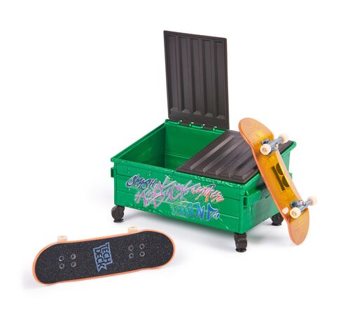 Tech Deck (VS) Versus Series Sk8shop, 2 Μινιατούρες Τροχοσανίδες - 1 Εμπόδιο/Ράμπα