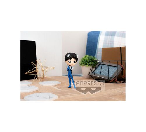 Banpresto Q Posket: Evangelion New Theatrical Edition - Shinji Ikari (Plugsuit Style) (Ver.A) Figure (14cm) (18353)