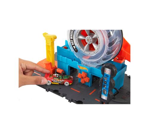 Mattel Hot Wheels - Super Twist Tire Shop (HDP02)Mattel Hot Wheels - Super Twist Tire Shop (HDP02)