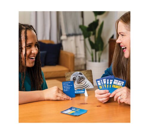 AS Επιτραπέζιο - What Do You Meme Family (Greek Language) (1040-26200) AS Επιτραπέζιο - What Do You Meme Family (Greek Language) (1040-26200)