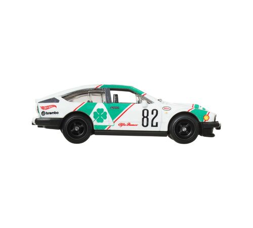 Mattel Hot Wheels Premium: Boulevard - Alfa Romeo GTV6 3.0 (JBL16)