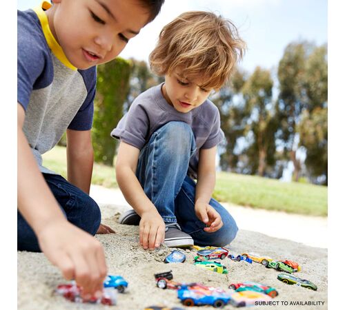 HOT WHEELS - CARS SET OF 10 RANDOM (54886)