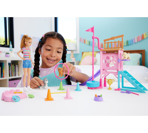 Mattel Barbie® and Stacie to the Rescue - Doll and Playset (HRM10)