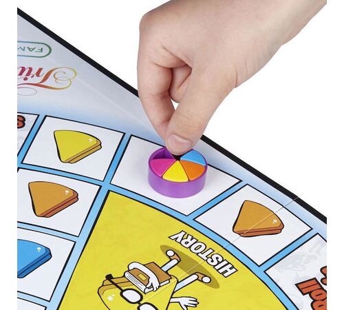Hasbro Trivial Pursuit Family Edition - Επιτραπέζιο (Greek Language) (E1921) Hasbro Trivial Pursuit Family Edition - Επιτραπέζιο (Greek Language) (E1921)