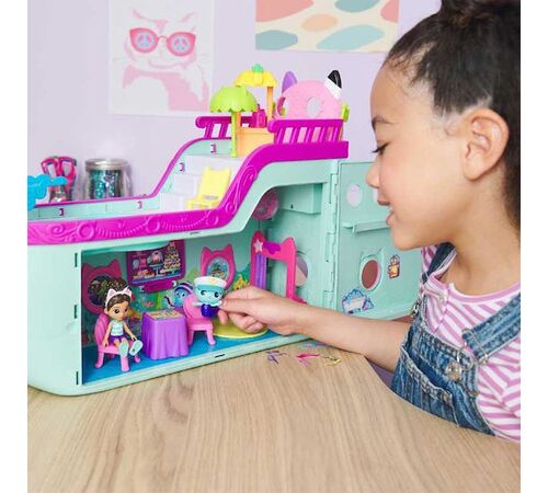 Spin Master Gabby's Dollhouse - 'Gabby' Cat Friend Ship Playset (6068572)* Spin Master Gabby's Dollhouse - 'Gabby' Cat Friend Ship Playset (6068572)*