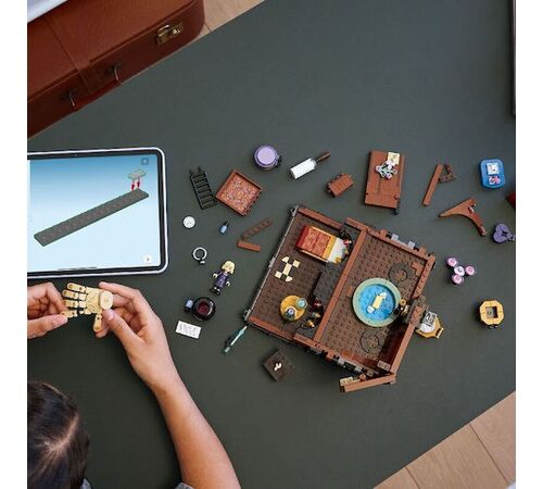 Lego® Wednesday - Thing's Apartment (76785)