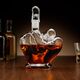 The Source Middle Finger Decanter - Άσεμνη Κανάτα με υψωμένο το Μεσαίο Δάχτυλο